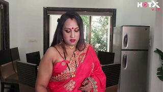 Desi Big Boobs Milf Bhabhi Strips Saree and fucks with Devar Ji Video